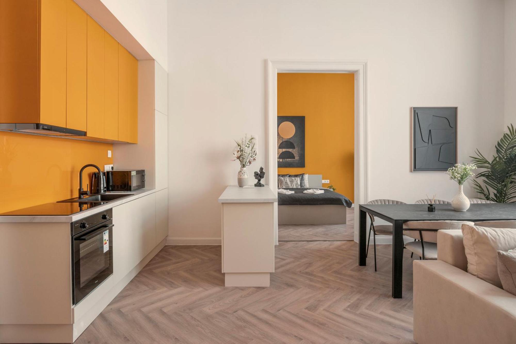 Exclusive Central 3Bedrm Stylish Residence By Prestige Homes 布达佩斯 外观 照片
